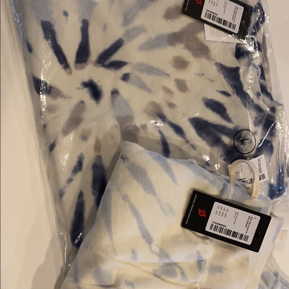 Peleton tie dye sweatshirt brand new size large